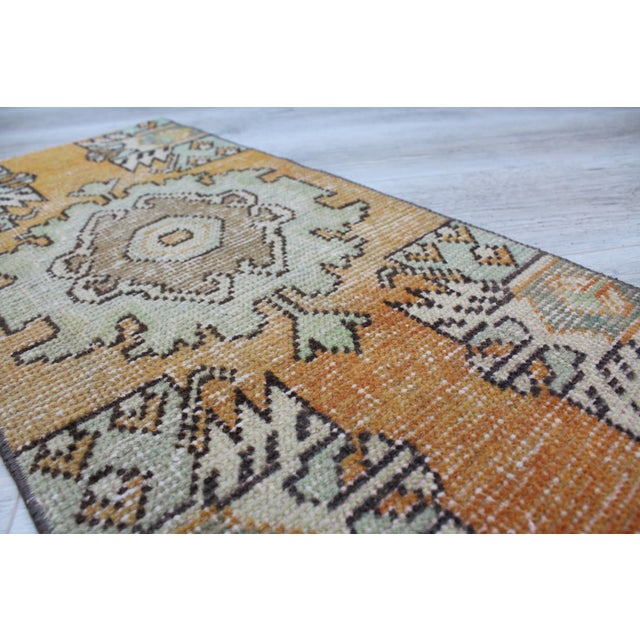 Oushak Door Mat- 15.5"x32" For Sale - Image 9 of 11