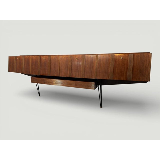 Brown Long Mid-Century Italian Sideboard in Walnut, 1950s For Sale - Image 8 of 18