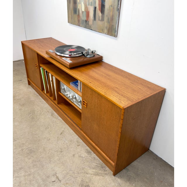 Mid-Century Modern Mid Century Danish Modern Teak Media / Stereo Cabinet Console Credenza by Feldballes Mobelfabrik For Sale - Image 3 of 12