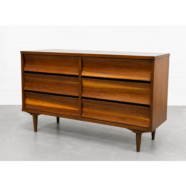 1960s Mid Century Modern Walnut Lowboy Dresser | Sculpted Front 6 Drawer Credenza | Refinished Vintage MCM Bedroom Storage Cabinet, C. 1960’s For Sale - Image 5 of 16