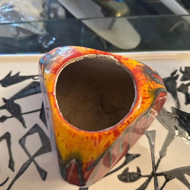 1970s Modernist Polychrome Ceramic Vase by Roberto Rigon for Bertoncello For Sale - Image 4 of 10