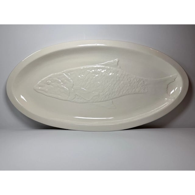 Make a striking statement at your table with this impressive vintage Italian fish serving platter. Measuring approximately...