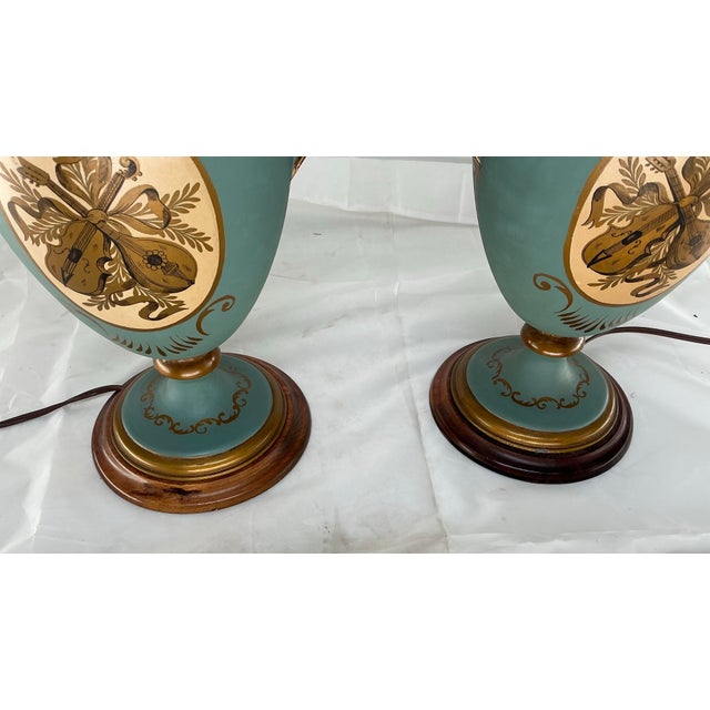 Antique French Neo-Classical Urn-Shaped Hand Painted Lamps, Pair. For Sale - Image 10 of 12