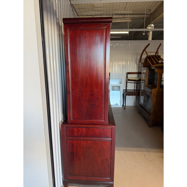 Vintage Chinese Rosewood Mother-of-Pearl Inlaid China Cabinet – 2 Pieces For Sale - Image 15 of 18