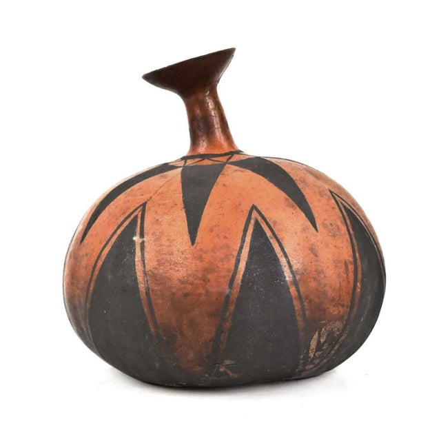 African Early 20th Century Tutsi Ceremonial Gourd Calabash Rwanda For Sale - Image 3 of 6