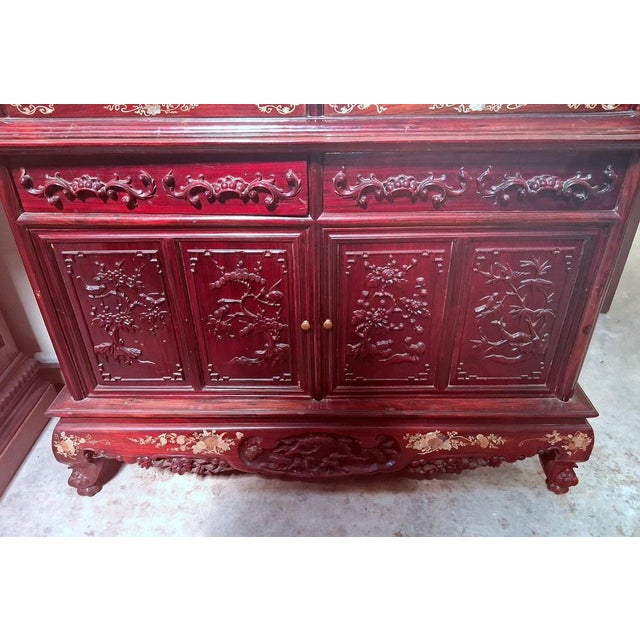 Carved and Gilded Red Lacquered Wood Bookcase, 1890s For Sale - Image 4 of 9