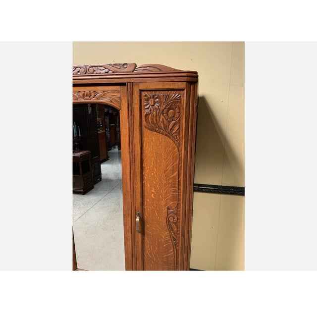 1930s Vintage Art Deco Wardrobe, 1930 For Sale - Image 5 of 11