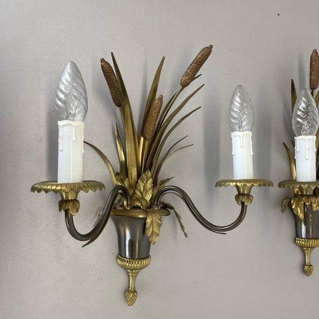 1970s Florentine Brass Wall Lights from Maison Charles, France, 1970s, Set of 2 For Sale - Image 5 of 18