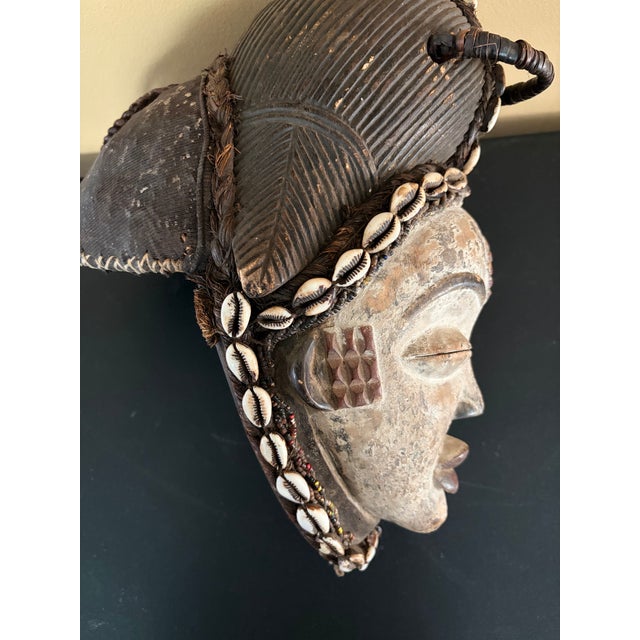 Early 20th Century Punu Mask 20th Century For Sale - Image 5 of 7