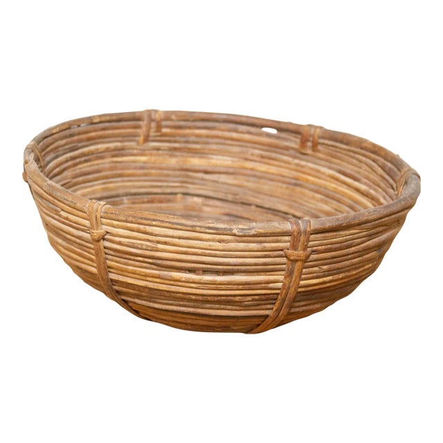 Vintage Farmhouse Wicker Basket-Mirik For Sale