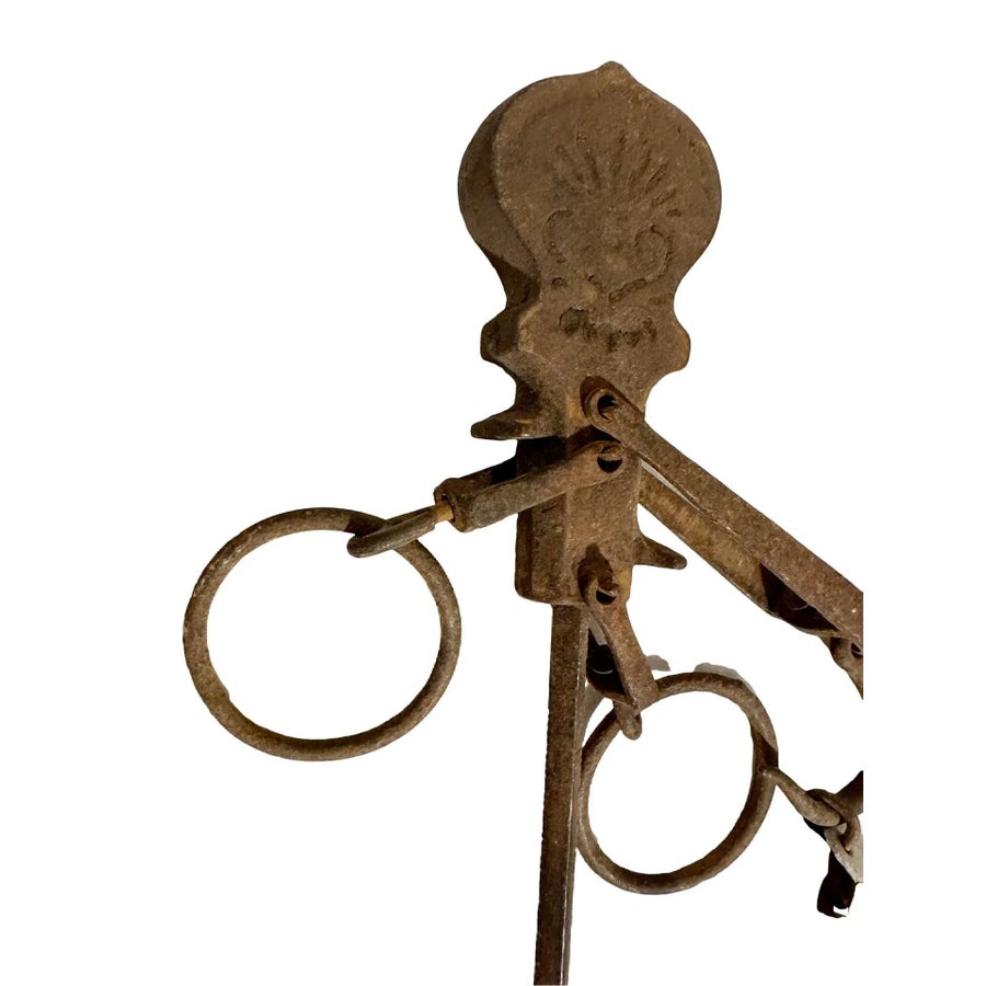 Antique Mid 19th Century Cast Iron Cotton & Tobacco Hanging Scale - Rustic  Cabin Farm House