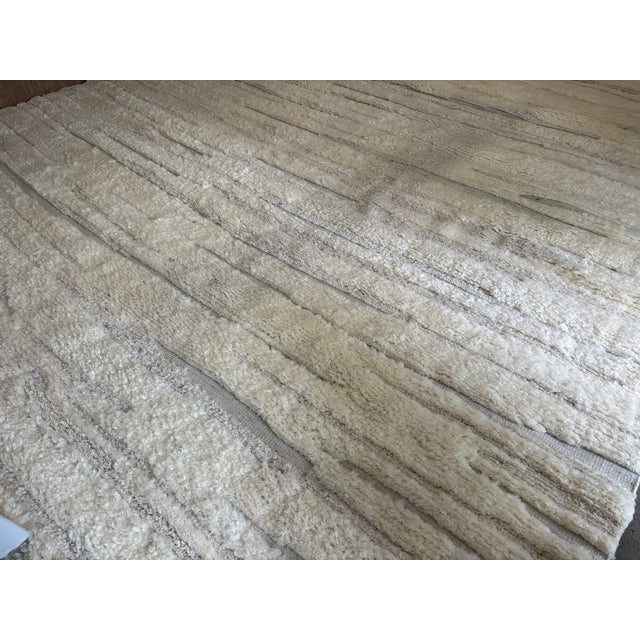 Rh Eli Wool Rug – 12' × 15' Natural | Hand-Knotted New Zealand Wool | Moroccan-Inspired Contemporary Design For Sale - Image 13 of 18