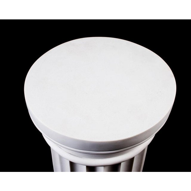 Marble Bust and Pedestal Depicting Roman Emperor Lucius Versus, Set of 2 For Sale - Image 14 of 18