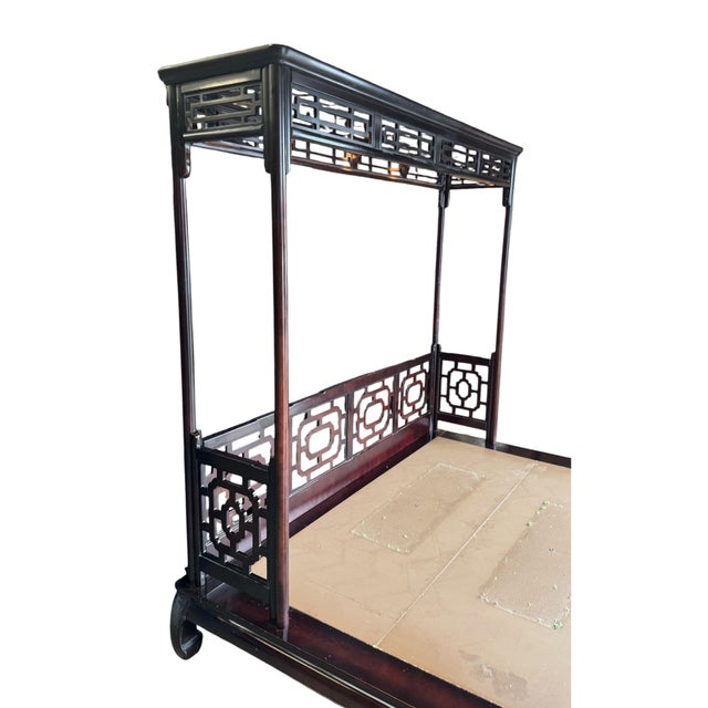 Late 20th Century Vintage White Furniture Chinoiserie Style Burl Wood & Lacquer Queen Size Platform Bed For Sale - Image 5 of 11