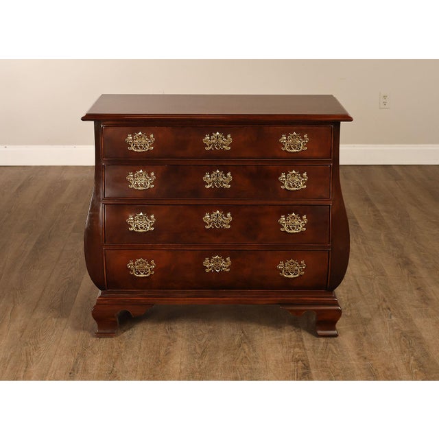 Henredon Chinese Chippendale Style Pair of Mahogany Bombe Chests For Sale - Image 14 of 18