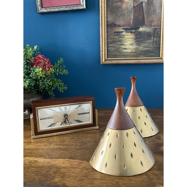 Mid Century Seth Thomas Clock, Tony Paul Brass Walnut Bookends, Atomic Desk Decor For Sale - Image 12 of 18