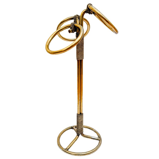 Spruce up your kitchen countertop or bathroom vanity with this glamorous tole gilt rope towel holder made in Italy around...
