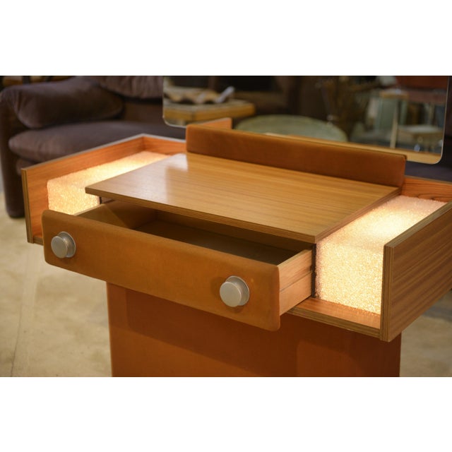 Illuminated Dressing Table, 1980s For Sale - Image 11 of 12