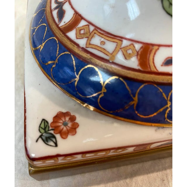 Remington Hand Painted Porcelain Table Lamp For Sale In New York - Image 6 of 13