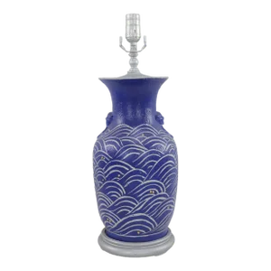 Modern Porcelain Vase Table Lamp With Hand Drawn Blue and White Abstract Wave Pattern