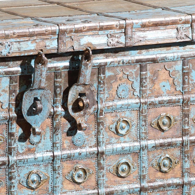 Indian Pithara Blue Storage Chest, 1940s For Sale - Image 3 of 9