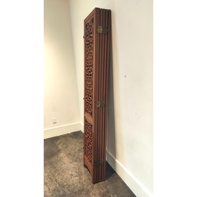 1940s Mid Century Chinese 6 Panel Carved Rosewood Screen Room Divider For Sale - Image 5 of 6