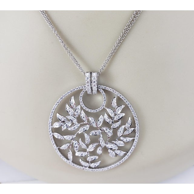 White Early 21st Century 18k White Gold and Diamond Open Floral Circle Pendant Necklace For Sale - Image 8 of 9