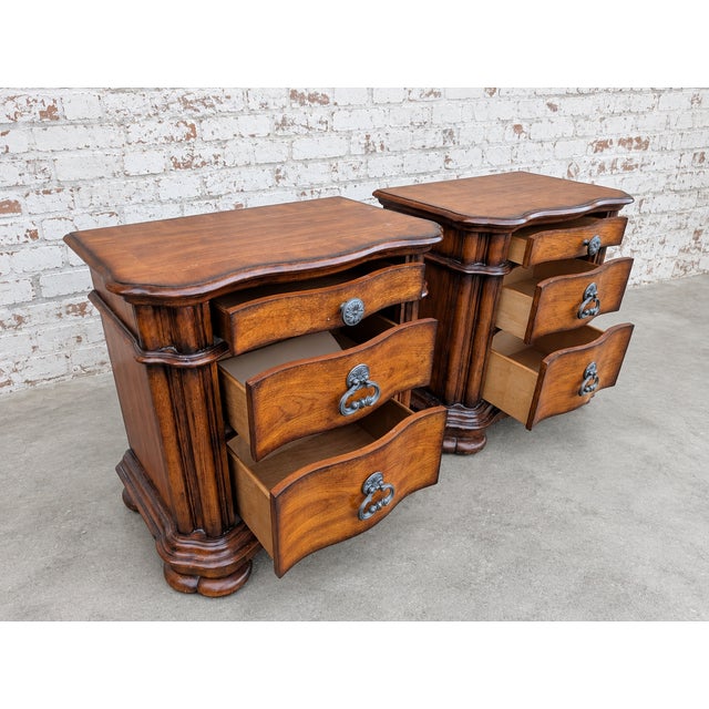 Copper Pair of Vintage Pulaski Solid Wood 3 Drawer King Sized Nightstands/Chests With Elegant E Wood Finish For Sale - Image 8 of 9