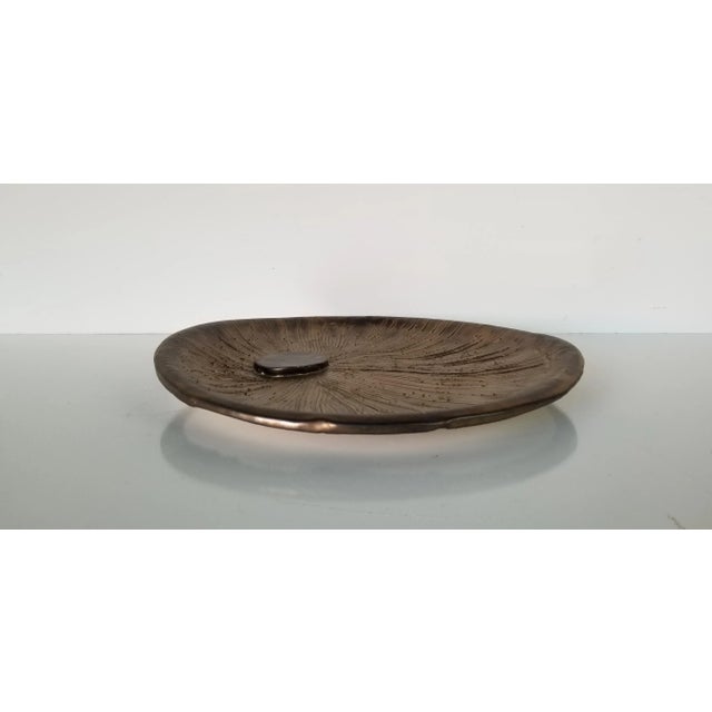 Mid-Century Modern 80s Vintage Handcrafted Free-Form Decorative Art Pottery Dish For Sale - Image 3 of 10