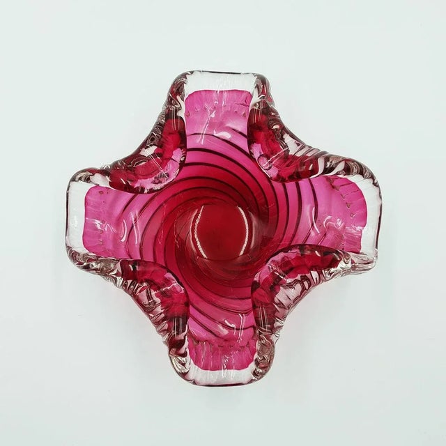 1960s 1960s Astonishing Pink Ashtray or Catch-All in Murano Glass For Sale - Image 5 of 6