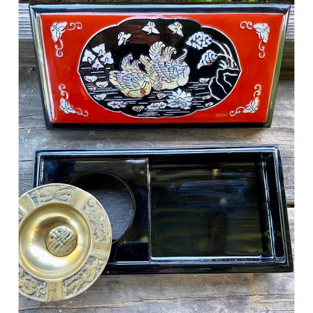 Mid 20th Century Japanese Red & Black Lacquer Cigarette Box With Mother-of-Pearl Inlay & Brass Ash Receiver For Sale - Image 9 of 12