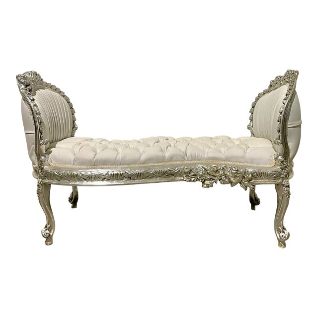 1990s French Marquis Tufted Bench – White Leather Upholstery With Silver Leaf Details For Sale