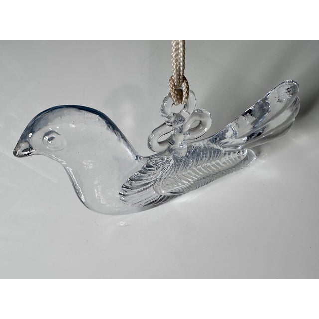 Glass Art Suncatcher in the shape of a Dove by Bertil Vallien for Boda, Sweden, 1970s For Sale - Image 4 of 12