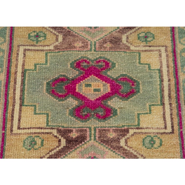 Turkish Mini Rug Oriental Hand Knotted Vintage Rug 1'6" x 2'6" #21186 For Sale - Image 4 of 8