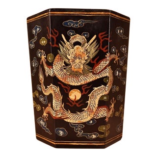Vintage Hand-Painted Gilt Black Lacquer Hexagonal Brush Pot With Dragon Motif For Sale