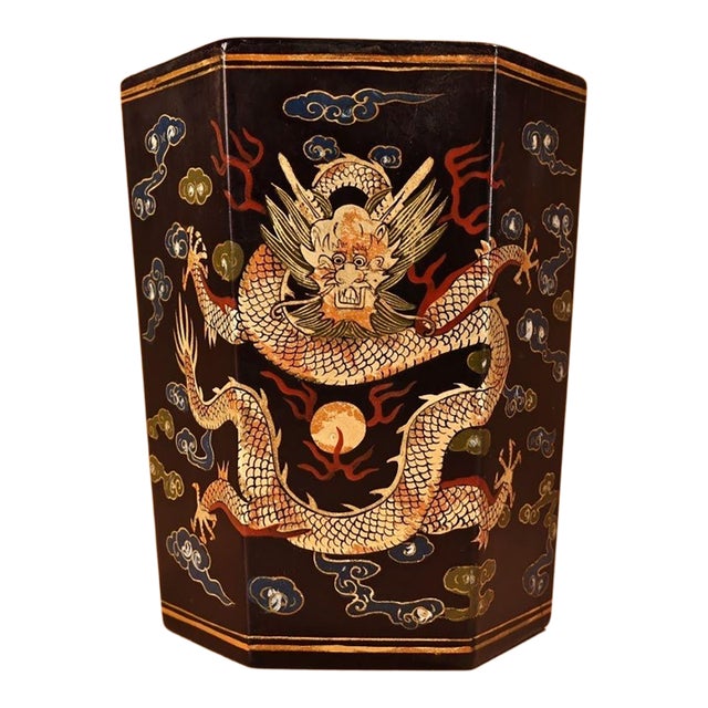 Vintage Hand-Painted Gilt Black Lacquer Hexagonal Brush Pot With Dragon Motif For Sale