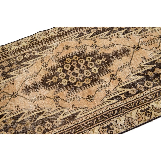 Persian 1960s Vintage Medallion Persian Distressed Wool Rug in Tan Color For Sale - Image 3 of 6