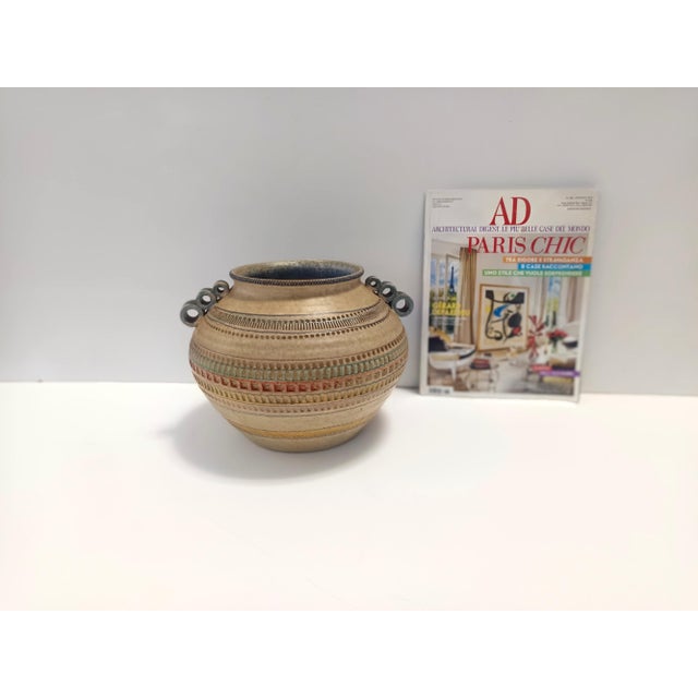 Mid-Century Modern Modeled and Hand-Painted Earthenware Vase by Italica Ars, 1960s For Sale - Image 3 of 10