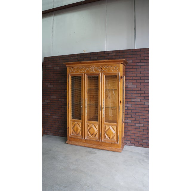 Late 20th Century French Provincial Style China Cabinet For Sale - Image 9 of 10