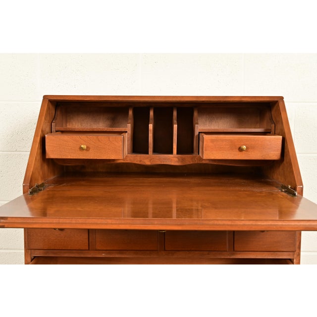 Wood Ethan Allen American Colonial Solid Maple Drop Front Secretary Desk, Circa 1970s For Sale - Image 7 of 16