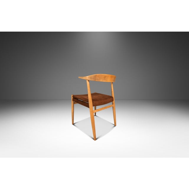 Set of Two (2) Rare Mid-Century Scandinavian Modern "Horn" Accent Armchairs in Beech & Suede Attributed to Folke Ohllson for Dux, Sweden, C. 1950s For Sale - Image 9 of 18