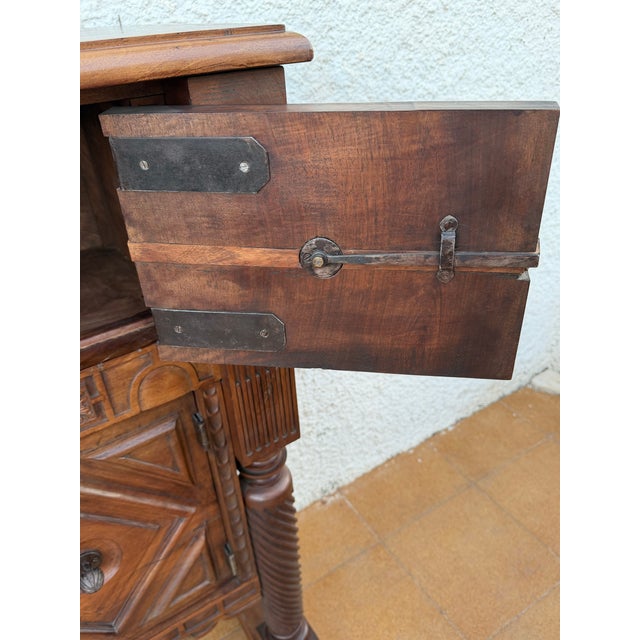 Early 20th Century Rare Spanish Carved Walnut Sideboard With Geometric Panels and Spiral Columns For Sale - Image 11 of 15
