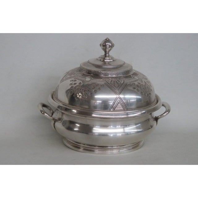 Late 18th Century Meriden Britannia Silver Plated Handled Butter Dish Soup Tureen With Lid For Sale - Image 15 of 18