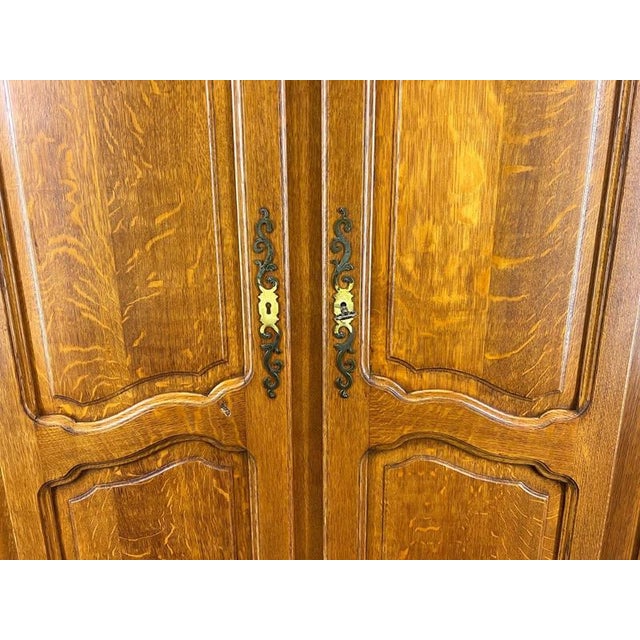 Vintage Louis XVI Wardrobe in Oak For Sale - Image 4 of 10