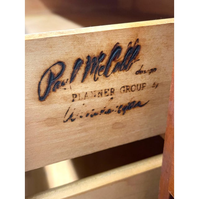 1950s Paul McCobb Planner Group Matching 8-Drawer Dresser & Tall Chest for Winchendon Furniture - Mid-Century Modern Bedroom Storage Set For Sale - Image 9 of 9