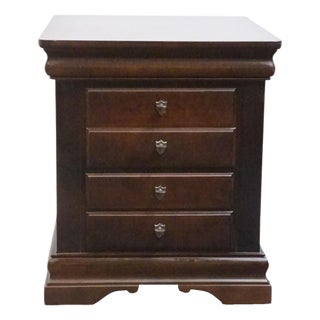 Bassett Furniture Cherry Traditional Contemporary 23" Chairside Chest / Accent End Table For Sale