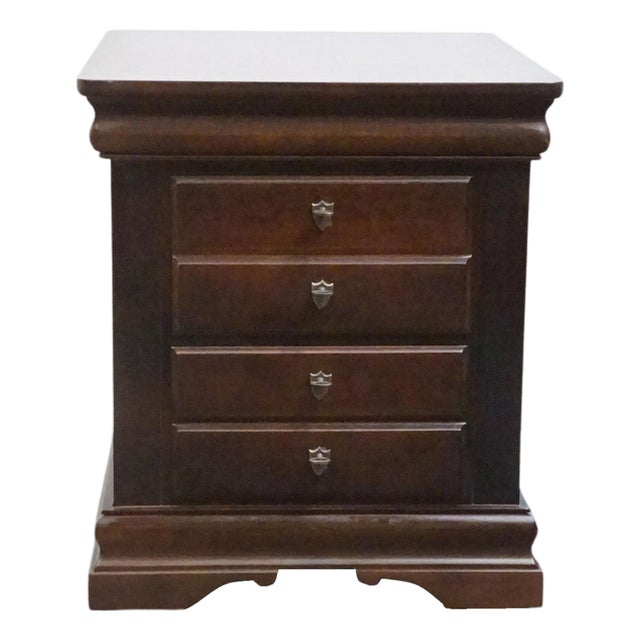 Bassett Furniture Cherry Traditional Contemporary 23" Chairside Chest / Accent End Table For Sale