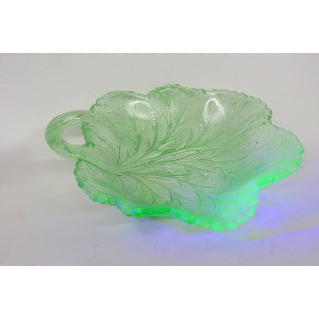 Mid-Century Modern Uranium Glass Cabbage Leaf Candy Server Nappy Dish 4571b For Sale - Image 3 of 17