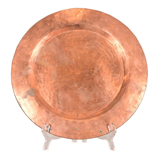 Roycroft Style Arts & Crafts Hammered Copper Charger Plate or Tray For Sale