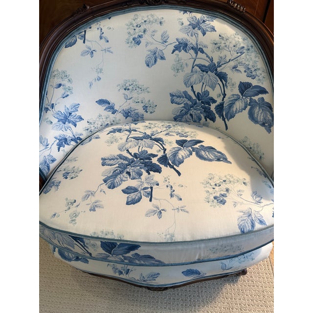1920s Antique French Bergere Chair - Designer Upholstery (Lee Jofa Glazed Chintz & Italian Velvet) For Sale - Image 5 of 9